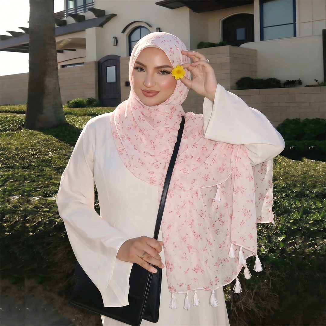 Modischer Damen-Hijab mit Quas – Women Fashion Images Bewertung und Preis